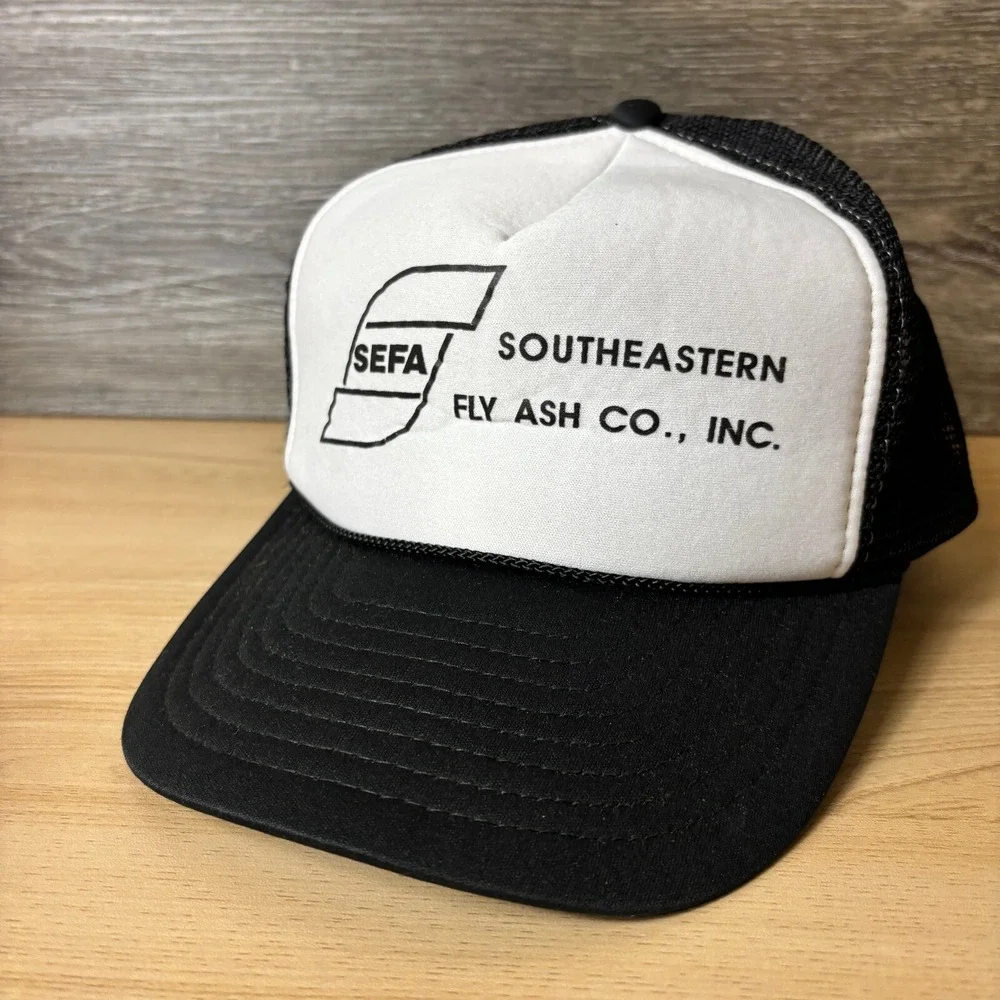Vintage Southeastern Fly Ash Hat Cap‎ Snap Back Black Trucker